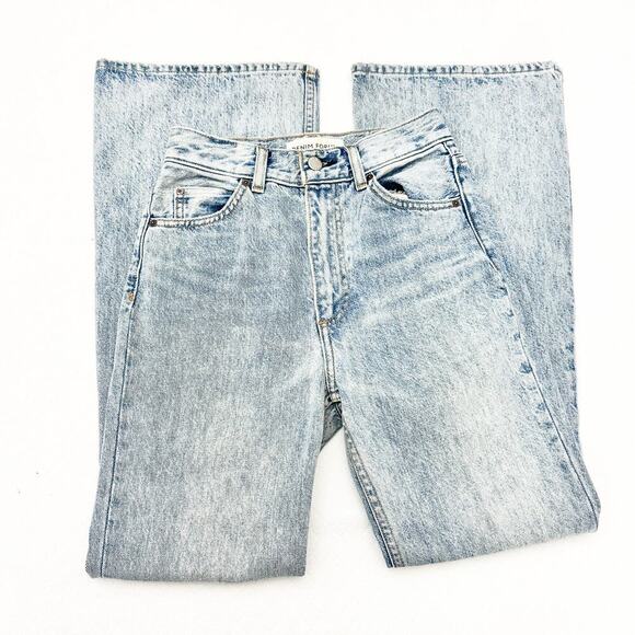 Denim Forum The Marlene '60s High Flare Wide Leg Denim Jeans Size 24 x 30L - Picture 4 of 9